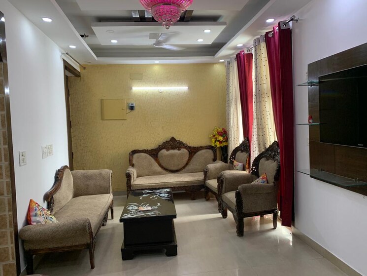 Living Room, prateek-wisteria 3 Bedroom 1385 Sq.Ft. Apartment In Sector 77 Noida 9178670