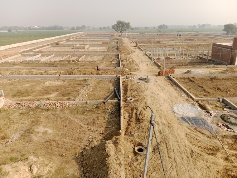 undefined, dhanauli  100 Sq.Yd. Plot In Dhanauli Agra 9178629