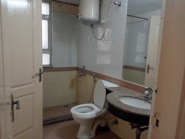 Bathroom in 3.5 BHK Apartment at Vipul Greens, Sector 48 – for Rent