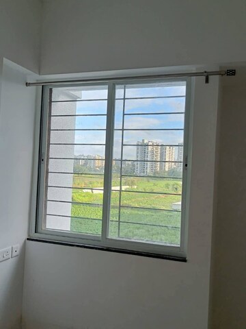 2 BHK Apartment For Rent in Nyati Era, Dhanori
