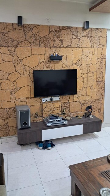 Furnished Amenities in 2 BHK Apartment at Laxmi Aashirwad, Kamothe – for Rent