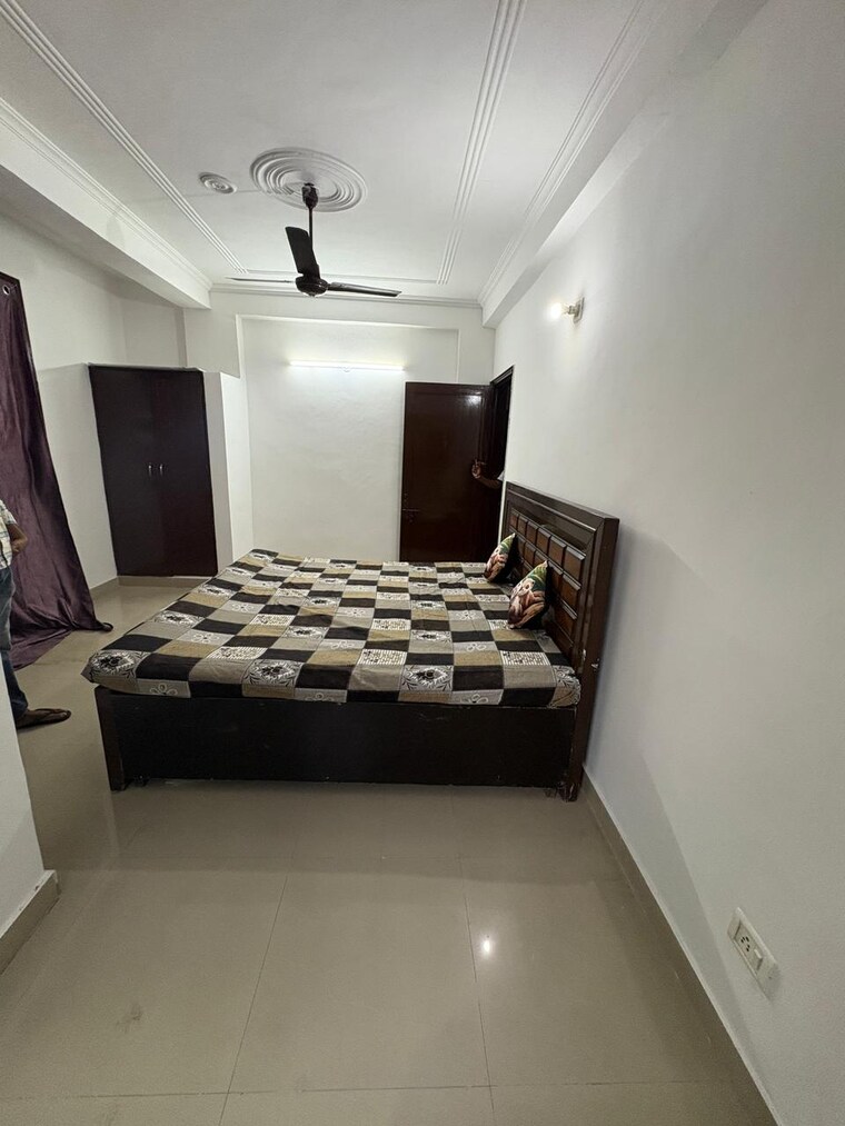 Living Room, saket 1 RK 250 Sq.Ft. Builder Floor In Saket Delhi 9178778