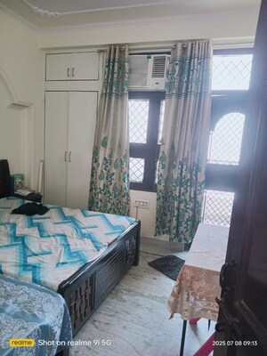 Bedroom in 1 BHK Builder Floor at Vaishali Sector 4 – for Sale