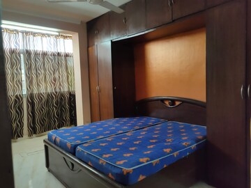 Bedroom in 2 BHK Builder Floor at Saket – for Rent