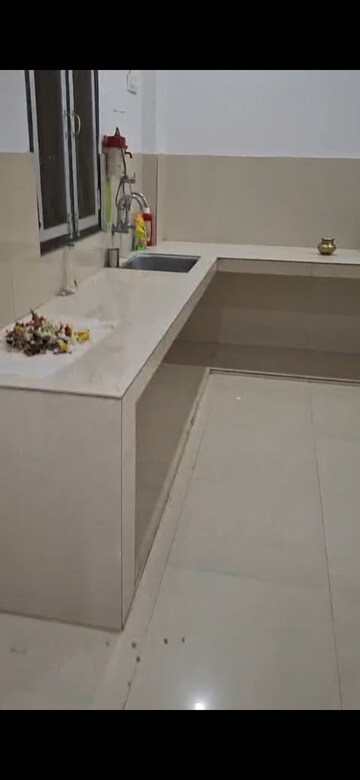 Kitchen in 2 BHK Independent House at Gomti Nagar – for Rent
