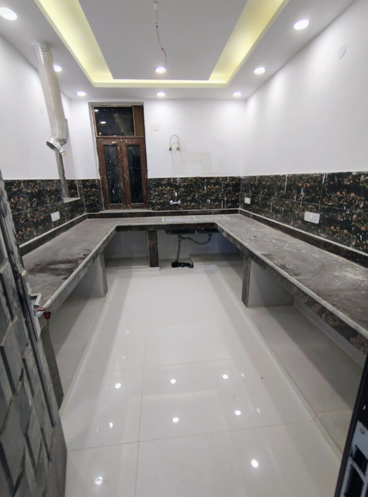 Kitchen, sainik farm 3 Bedroom 2200 Sq.Ft. Independent House In Sainik Farm Delhi 9178944