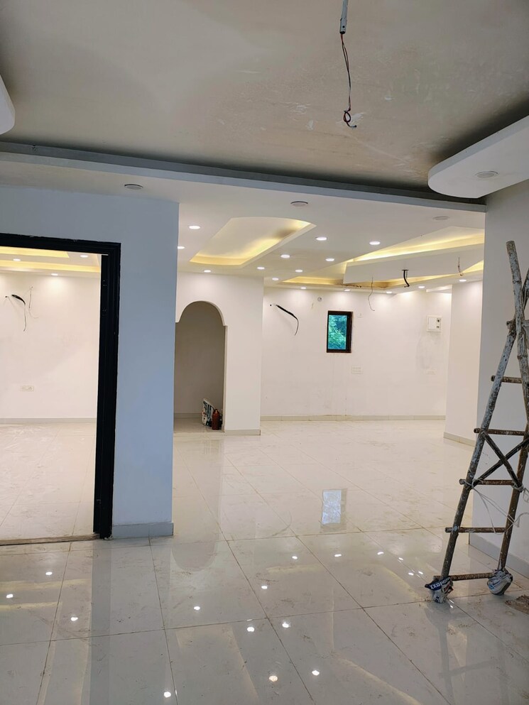 Master Bedroom, sainik farm 3 Bedroom 2200 Sq.Ft. Independent House In Sainik Farm Delhi 9178944