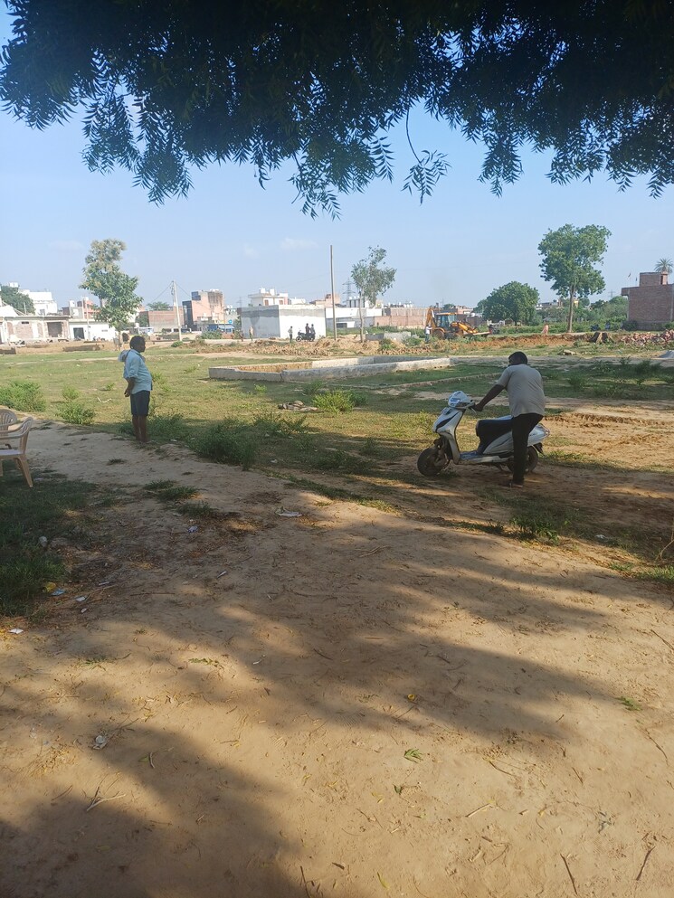 Exterior View, dheeraj nagar  150 Sq.Yd. Plot In Dheeraj Nagar Faridabad 9178980