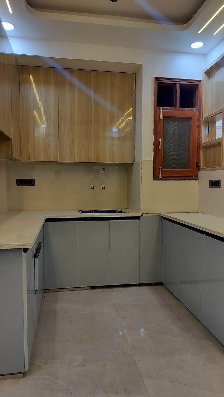 Kitchen, sai-kutir-sector-49 2 Bedroom 1000 Sq.Ft. Builder Floor In Sector 49 Noida 9179038