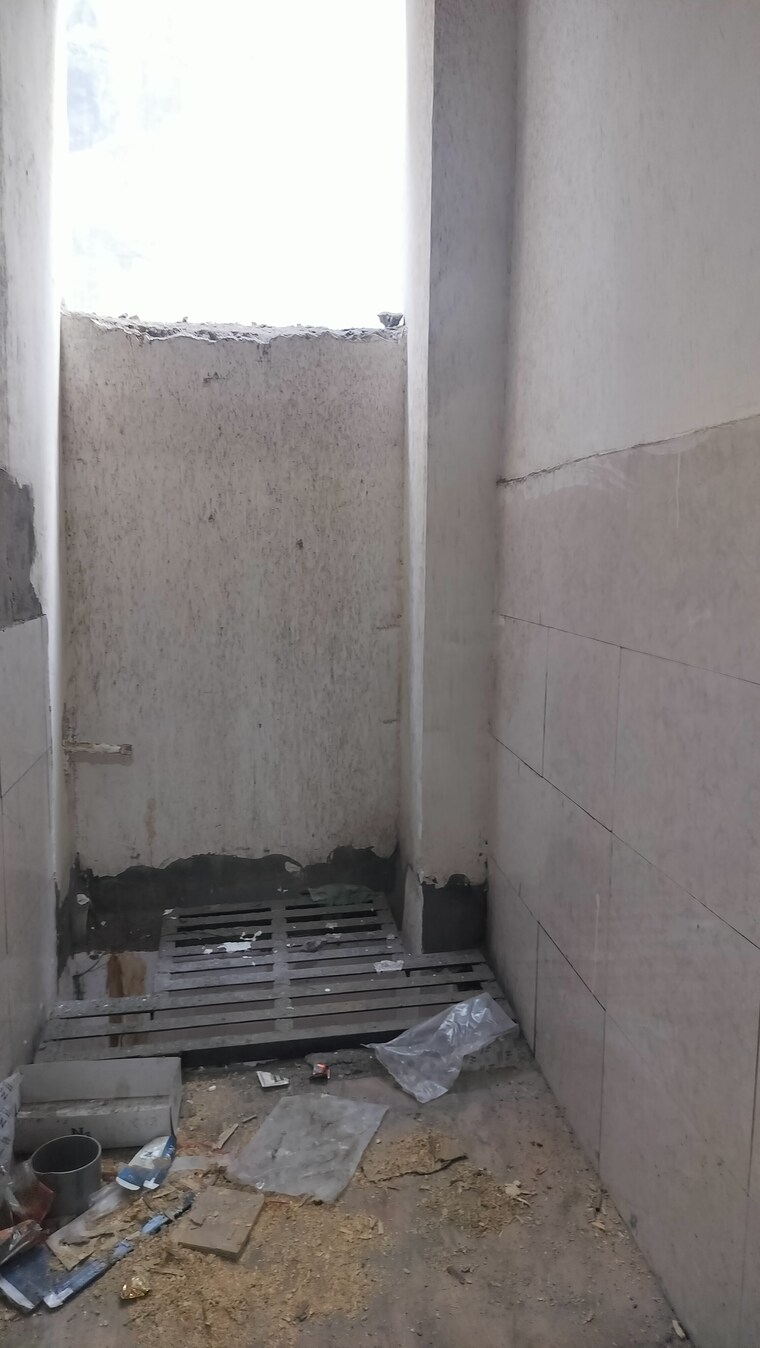 Bathroom, sai-kutir-sector-49 2 Bedroom 1000 Sq.Ft. Builder Floor In Sector 49 Noida 9179038