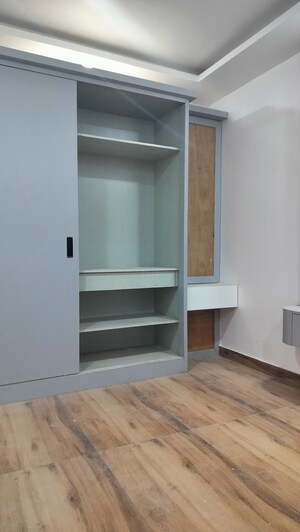 Room in 2 BHK Builder Floor at Sai Kutir Sector 49, Sector 49 – for Sale