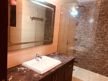 Bathroom in 3 BHK Builder Floor at Malviya Nagar – for Rent