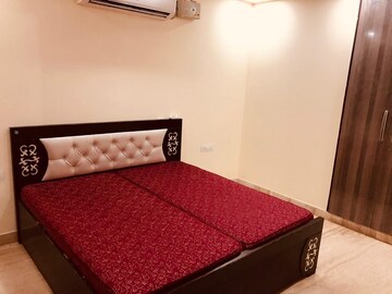 Bedroom in 3 BHK Builder Floor at Malviya Nagar – for Rent
