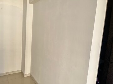 Room in 1 BHK Apartment at Puraniks City Reserva, Ghodbunder Road – for Rent