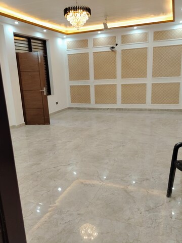 3 BHK Builder Floor For Sale in Green Fields Colony