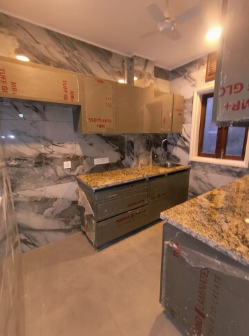 Living Room in 3 BHK Builder Floor at Hauz Khas – for Rent