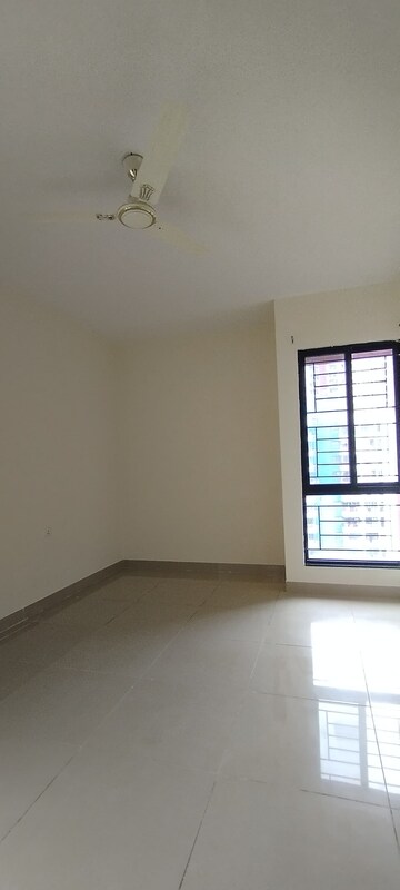 Room in 2 BHK Apartment at Nanded Madhuvanti, Sinhagad Road – for Sale
