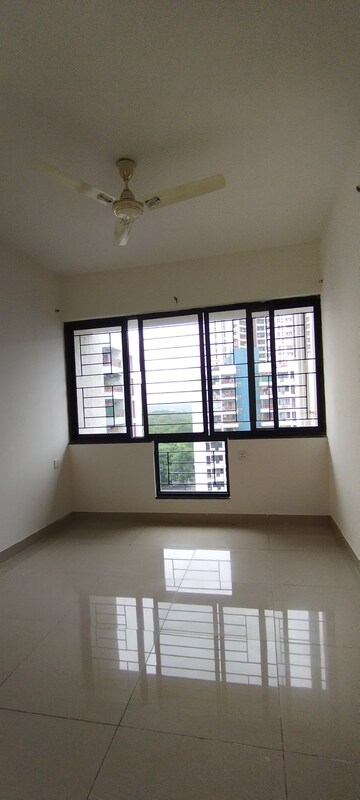 Room in 2 BHK Apartment at Nanded Madhuvanti, Sinhagad Road – for Sale