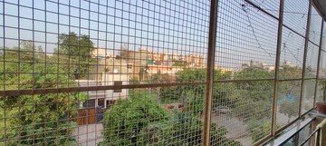 Balcony in 3 BHK Builder Floor at Sector 37 – for Rent