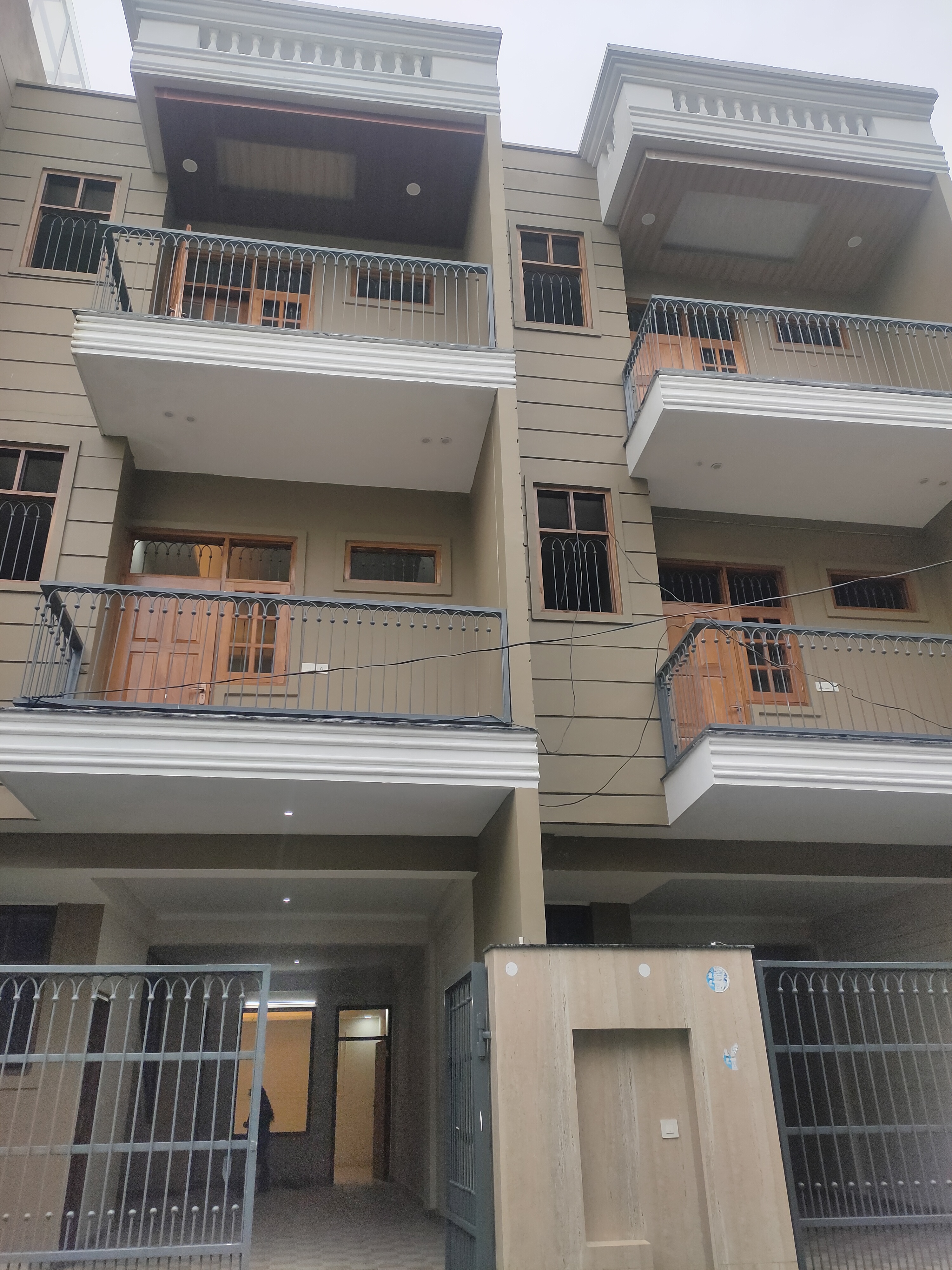 5 BHK + Pooja Room,Extra Room Independent House For Sale in Independent Duplex House 