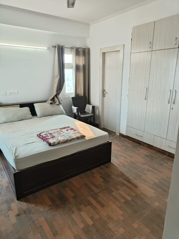 Bedroom in 2.5 BHK Apartment at Gardenia Gateway, Sector 75 – for Rent