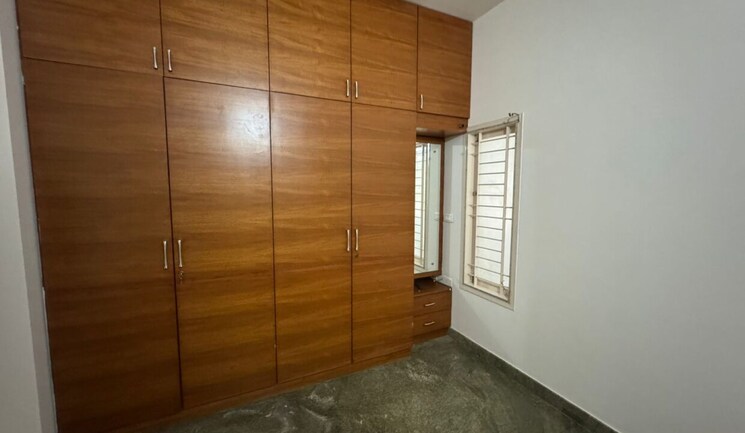 Room, hbr layout 2.5 Bedroom 1800 Sq.Ft. Independent House In Hbr Layout Bangalore 9179352