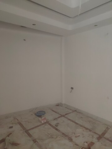 Room in 3 BHK Independent House at Sahastradhara Road – for Sale
