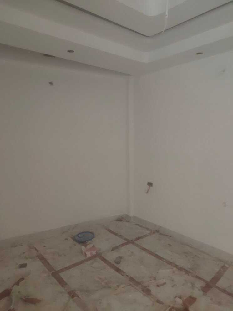 Room, sahastradhara road 3 Bedroom 1400 Sq.Ft. Independent House In Sahastradhara Road Dehradun 9179404