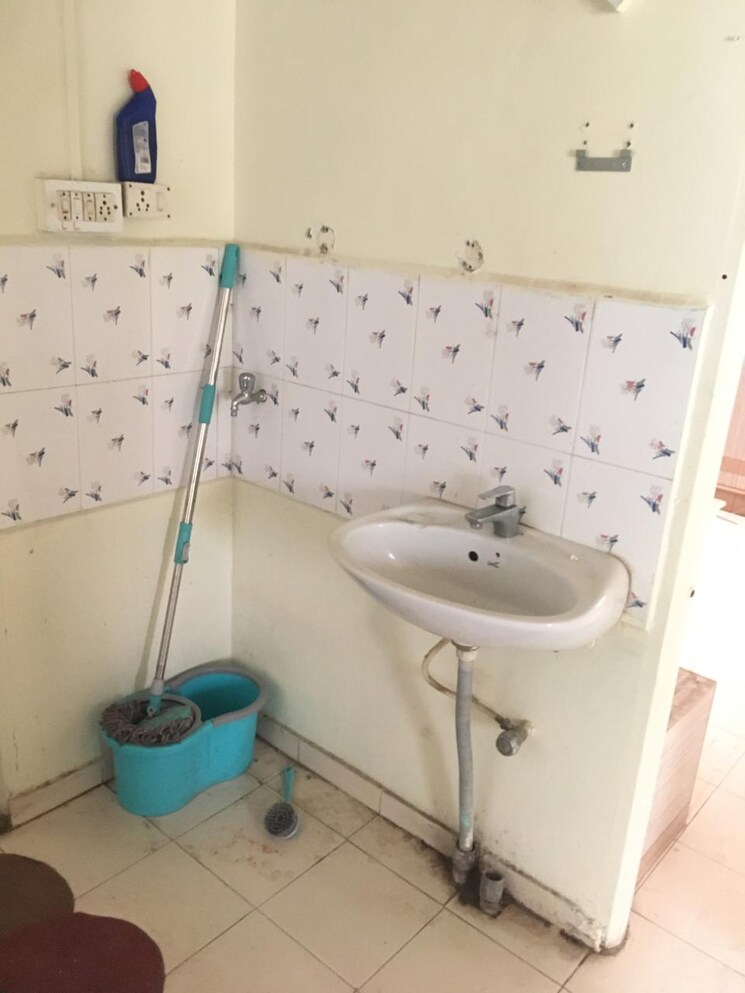 Bathroom, nandanvan-park-karve-nagar 2 Bedroom 847 Sq.Ft. Apartment In Karve Nagar Pune 9179400