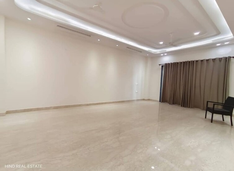 Room, saket 4 Bedroom 2000 Sq.Ft. Builder Floor In Saket Delhi 9179435