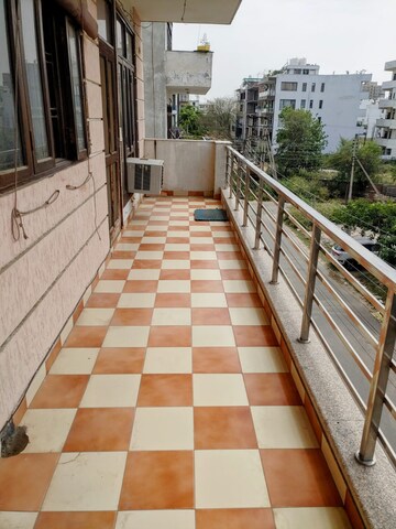 Balcony in 3 BHK Builder Floor at Sushant Lok 2, Sector 57 – for Sale