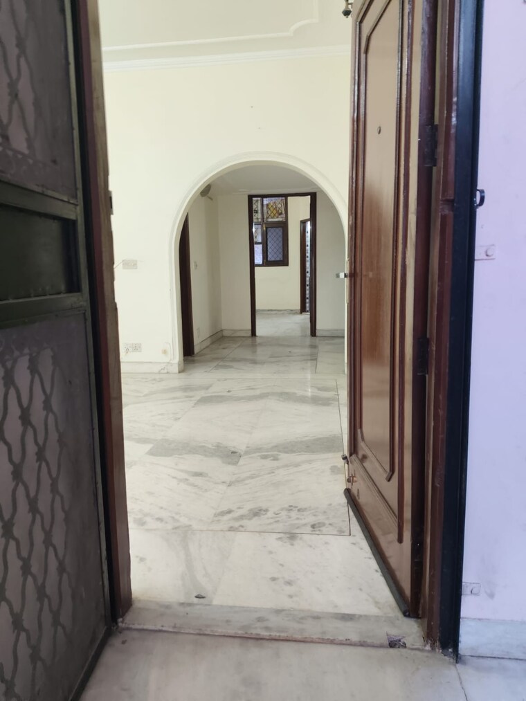 undefined, greater kailash part 3 3 Bedroom 217 Sq.Yd. Builder Floor In Greater Kailash Part 3 Delhi 9179503