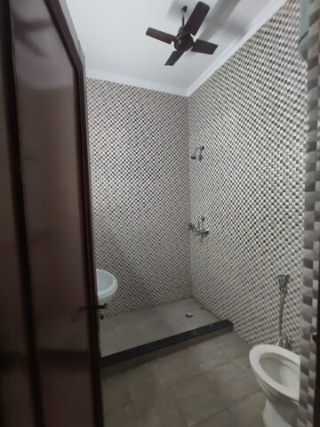 Bathroom in 3 BHK Builder Floor at Greater Kailash Part 3 – for Rent