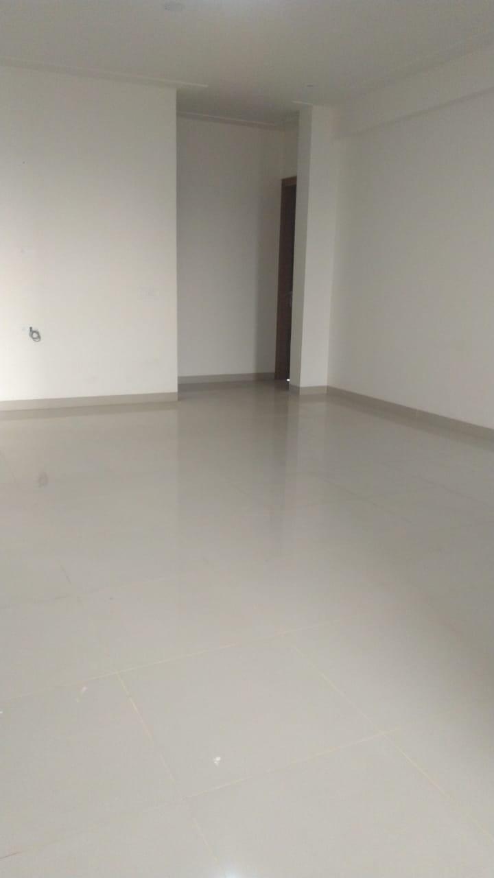 3 BHK + Extra Room 1180 Sq.Ft. Builder Floor in Omaxe Silver Birch