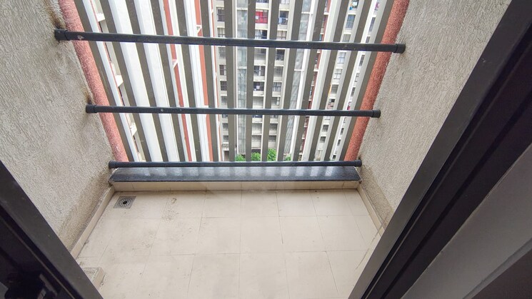 Balcony, lodha-downtown 1 Bedroom 485 Sq.Ft. Apartment In Dombivli East Thane 9179679