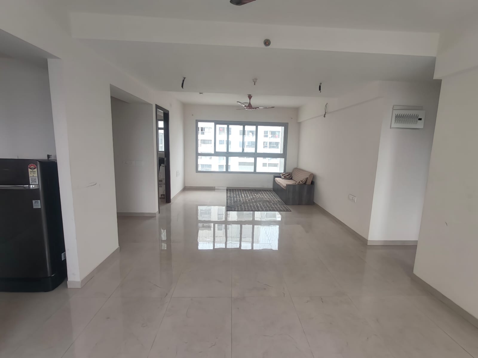 4 BHK + Extra Room Apartment For Rent in Piramal Vaikunth