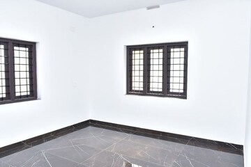 Room in 3 BHK Independent House at Chottanikkara – for Sale