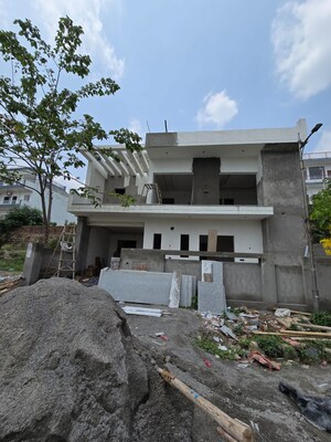 4 BHK Independent House – Exterior View View at JakhaN-Rajpur Road - for Sale