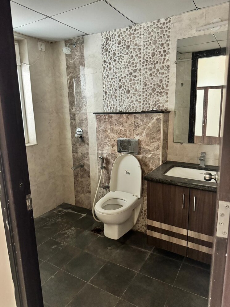 Bathroom, pashmina-waterfront 3 Bedroom 2082 Sq.Ft. Apartment In Old Madras Road Bangalore 9179586