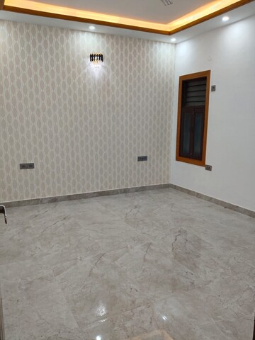 3 BHK Builder Floor For Rent in Green Fields Colony