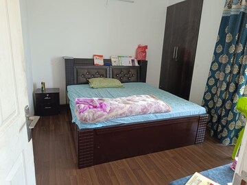 Bedroom in 3 BHK Builder Floor at Bptp Park Sentosa, Sector 77 – for Sale