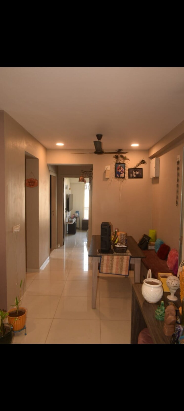 Living Room, swati-chrysantha 3 Bedroom 1436 Sq.Ft. Apartment In Shela Ahmedabad 9179822