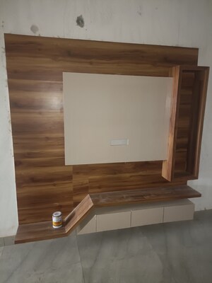 Room in 6 BHK Independent House at Patiala Road – for Sale