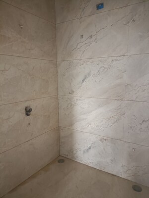 Bathroom in 6 BHK Independent House at Patiala Road – for Sale