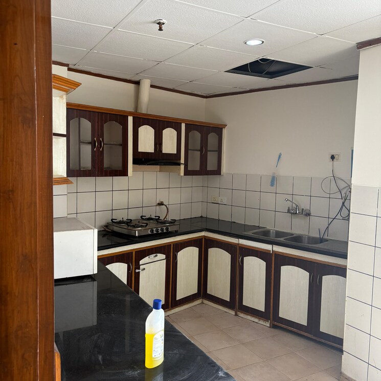 Kitchen, unitech-uniworld-gardens 3 Bedroom 2086 Sq.Ft. Apartment In Islampur Gurgaon 9179861