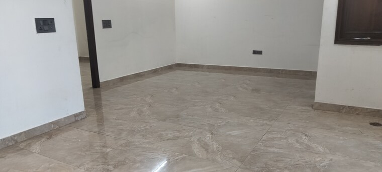 Room, dev-apartments-sector-49 3 Bedroom 153 Sq.Mt. Independent House In Sector 49 Noida 9179851