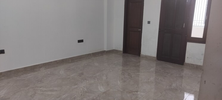 Room, dev-apartments-sector-49 3 Bedroom 153 Sq.Mt. Independent House In Sector 49 Noida 9179851