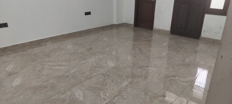 Room, dev-apartments-sector-49 3 Bedroom 153 Sq.Mt. Independent House In Sector 49 Noida 9179851