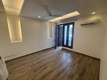 Room in 4 BHK Builder Floor at Anand Niketan – for Rent