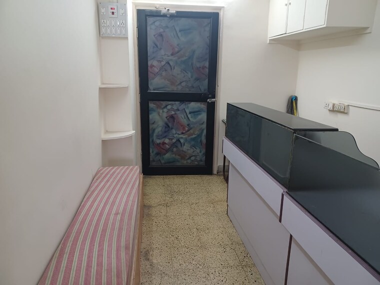 Team Area, navjivan-commercial-premises Commercial Office Space 165 Sq.Ft. In Lamington Road Mumbai 9179894